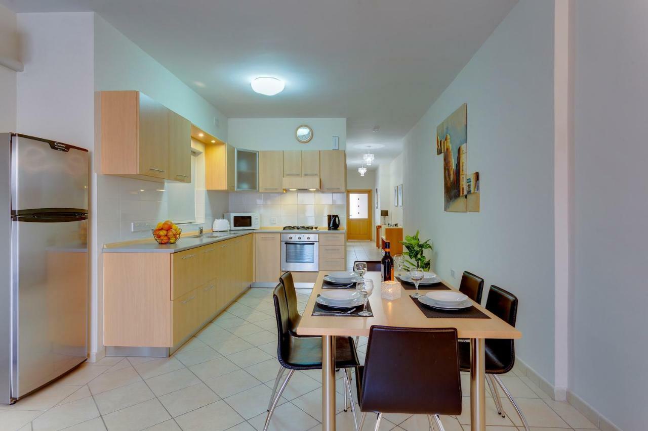 Spacious, Top Location Sliema Apartment Zewnętrze zdjęcie
