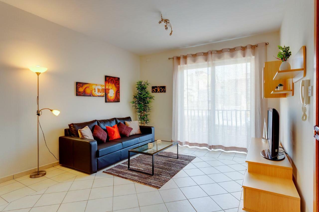 Spacious, Top Location Sliema Apartment Zewnętrze zdjęcie